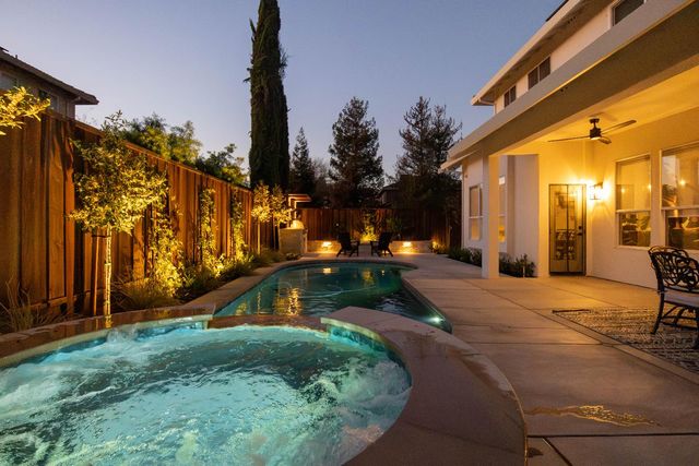 637 Rebekah Ct, Ripon, CA 95366