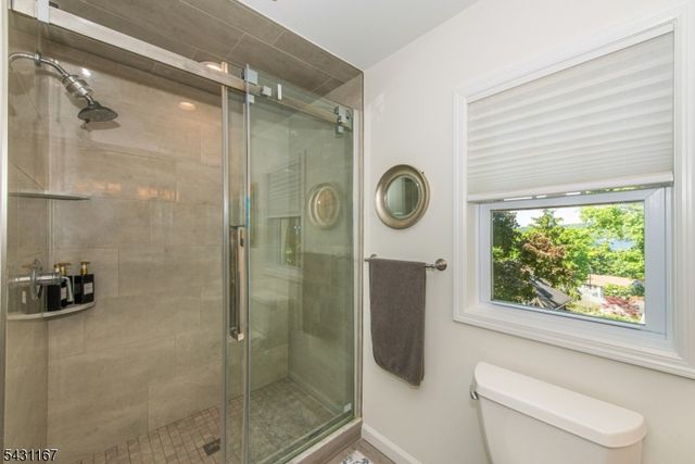 44 Sunset Trl, Sparta Twp., NJ 07871