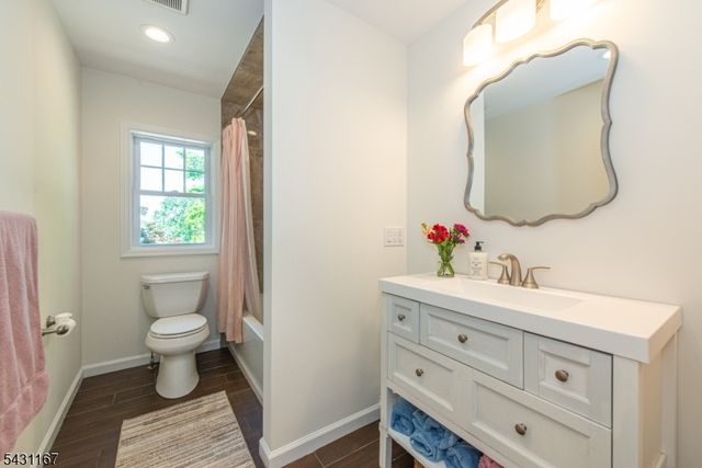 44 Sunset Trl, Sparta Twp., NJ 07871