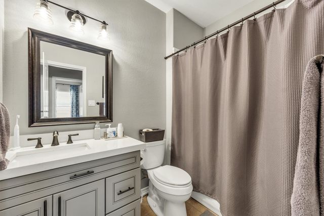 5646 Grosseto Drive, Frisco, TX 75034
