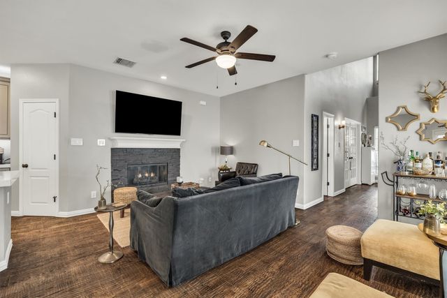 5646 Grosseto Drive, Frisco, TX 75034