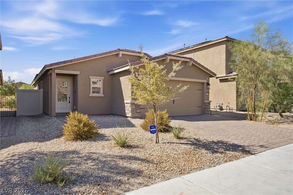 1573 Oro Grande Drive, North Las Vegas, NV 89032 — photo 2