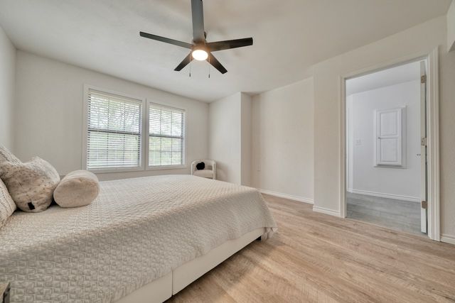 401 Hideaway Lane E, Hideaway, TX 75771