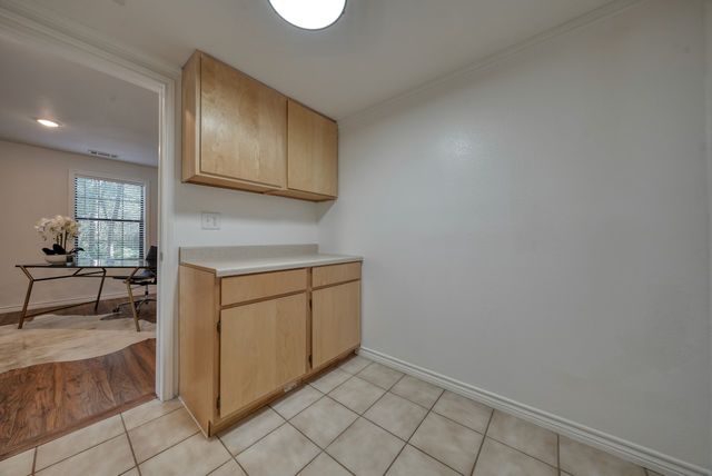 401 Hideaway Lane E, Hideaway, TX 75771