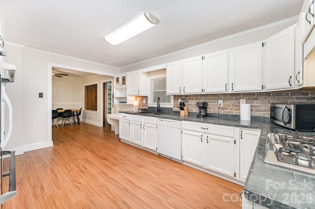 1107 Fairfield Drive, Gastonia, NC 28054