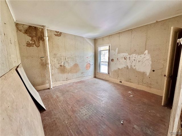 20 Venice Street, Auburn, NY 13021
