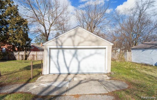 18400 Rutherford Street, Detroit, MI 48235