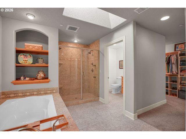 4823 IRELAND Ln, West Linn, OR 97068