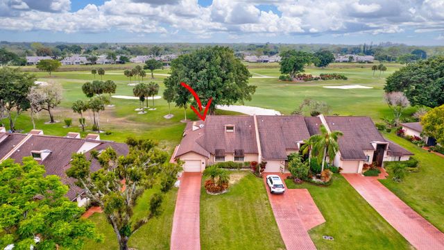 6700 Versailles Court, Lake Worth, FL 33467