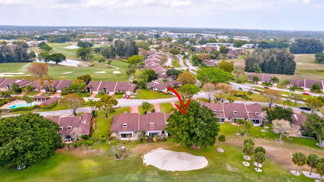 6700 Versailles Court, Lake Worth, FL 33467