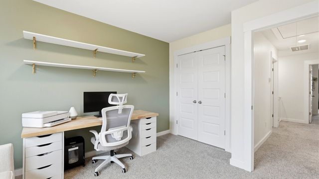 1330 Halter Park Dr, Gallatin, TN 37066