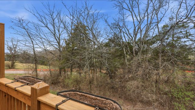 1330 Halter Park Dr, Gallatin, TN 37066