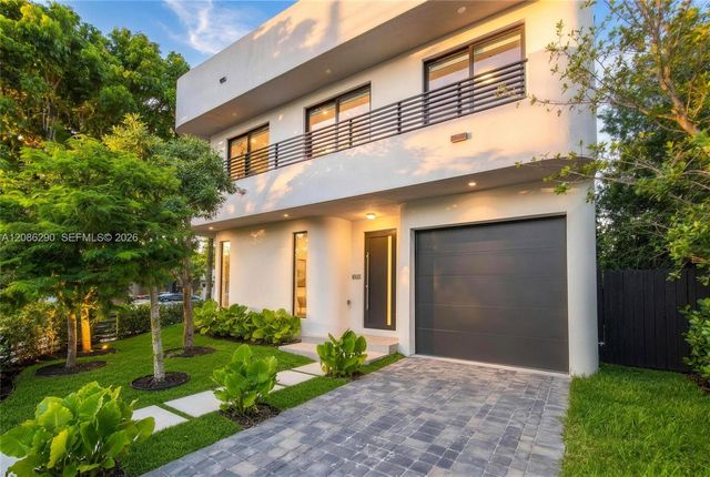 1001 SW 10 Avenue, Miami, FL 33130