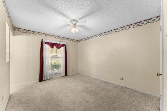 438 Parkview Drive, Duncanville, TX 75137