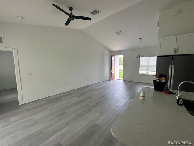 2810 W Huron Lane, Citrus Springs, FL 34434