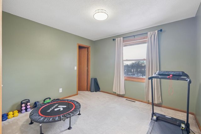 4812 Lanark Road, Mound, MN 55364