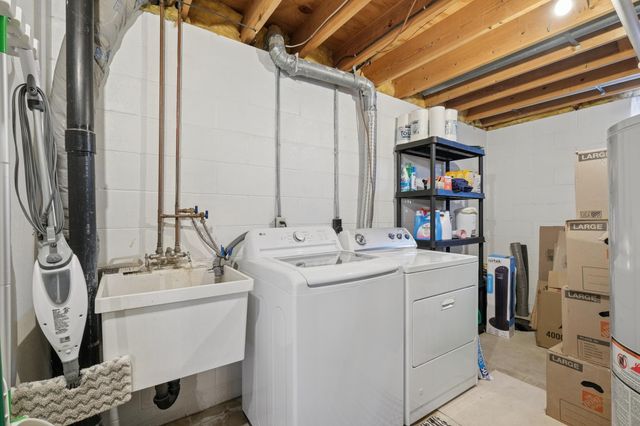 4812 Lanark Road, Mound, MN 55364