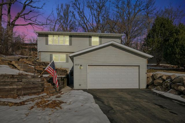 4812 Lanark Road, Mound, MN 55364