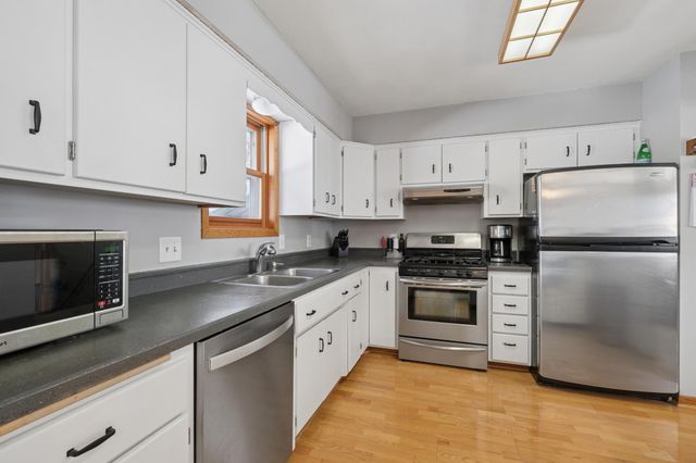 4812 Lanark Road, Mound, MN 55364