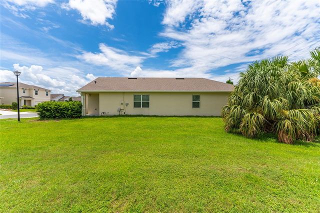 3894 SILVERSTREAM TER, Sanford, FL 32771
