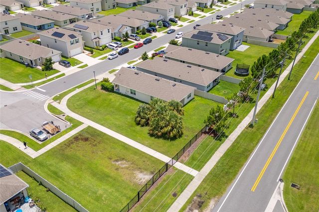 3894 SILVERSTREAM TER, Sanford, FL 32771