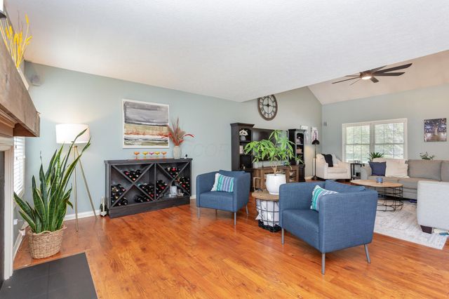 7521 Daisy Lane, Lewis Center, OH 43035