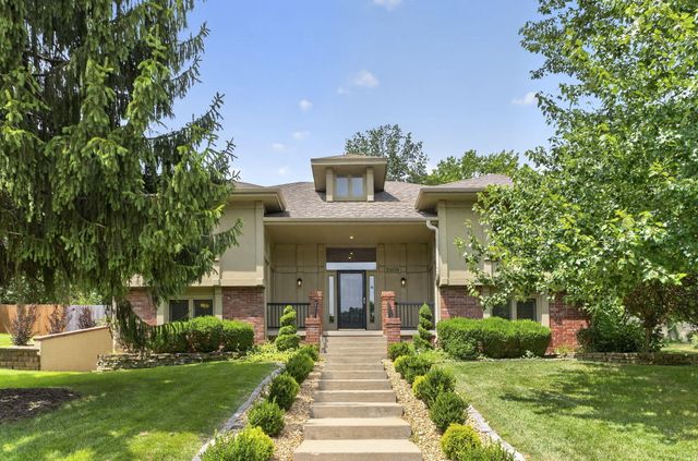 5809 S Clay Avenue, Springfield, MO 65810