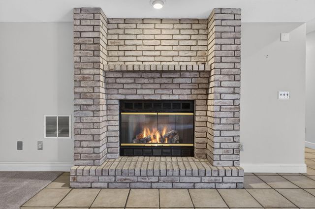 5809 S Clay Avenue, Springfield, MO 65810