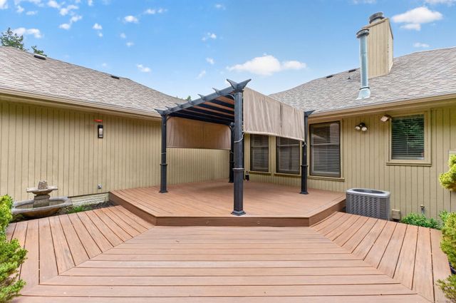 5809 S Clay Avenue, Springfield, MO 65810