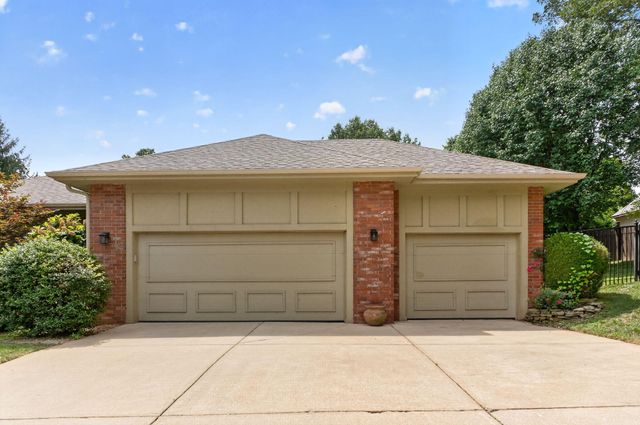 5809 S Clay Avenue, Springfield, MO 65810