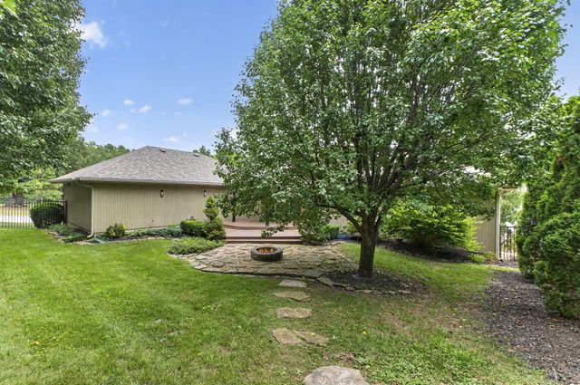 5809 S Clay Avenue, Springfield, MO 65810
