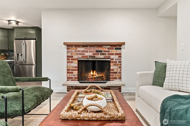 6909 Opal Lane SW, Lakewood, WA 98498