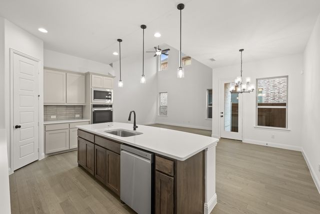 2713 Chambray Lane, Mansfield, TX 76063