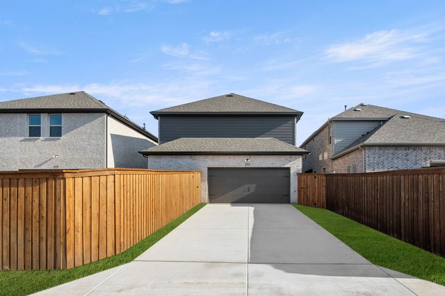 2713 Chambray Lane, Mansfield, TX 76063