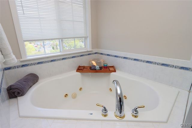 4460 Winding Creek Road, Pompey, NY 13104