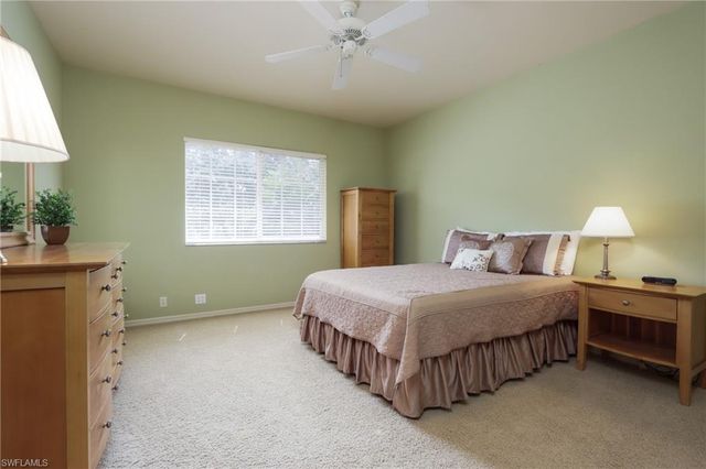 5815 PERSIMMON WAY, Naples, FL 34110