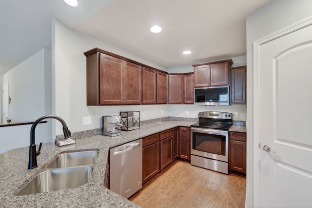 14408 Greenbelt Drive, Urbandale, IA 50323