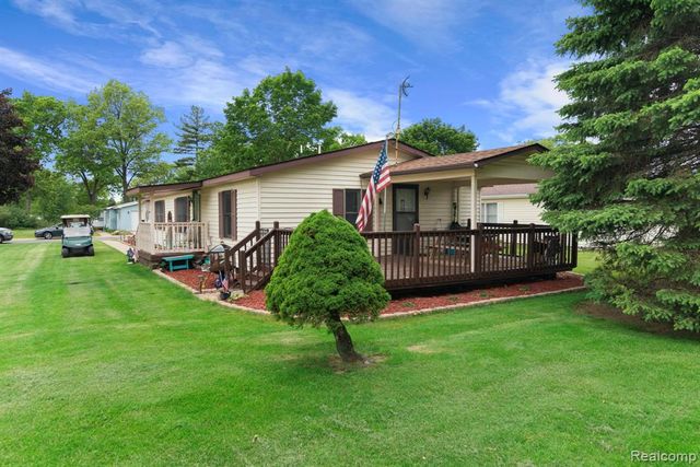 704 Webber Court, Linden, MI 48451