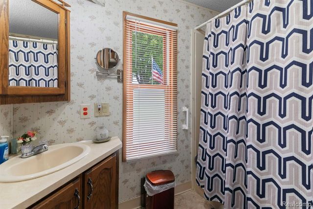 704 Webber Court, Linden, MI 48451