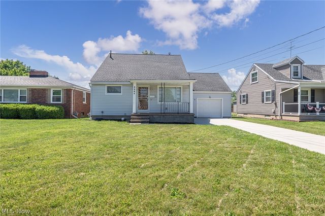 3264 Estelle Avenue, Lorain, OH 44052