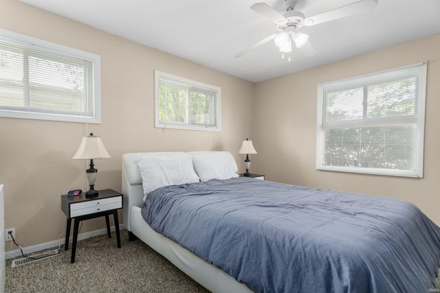 3220 Rexford Drive, South Bend, IN 46615