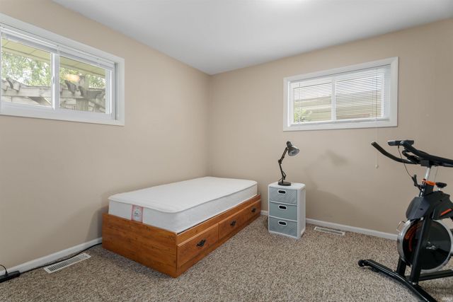 3220 Rexford Drive, South Bend, IN 46615