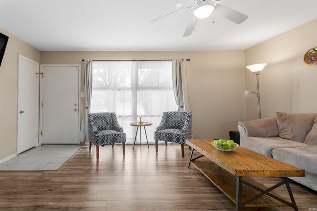 3220 Rexford Drive, South Bend, IN 46615