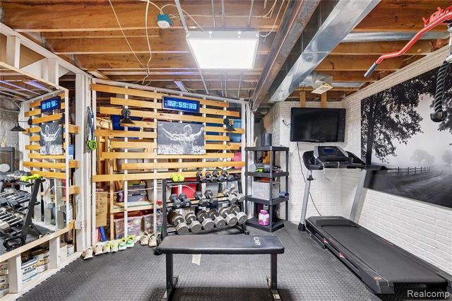 5143 Territorial Road, Grand Blanc, MI 48439