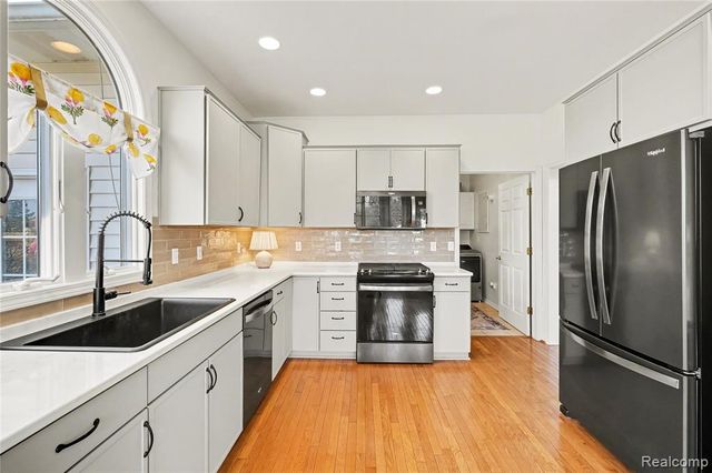 5143 Territorial Road, Grand Blanc, MI 48439