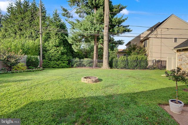 830 GREGORY RD, Rydal, PA 19046
