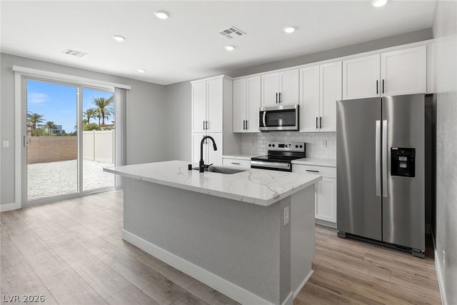 4456 Cave Lake Avenue, North Las Vegas, NV 89032