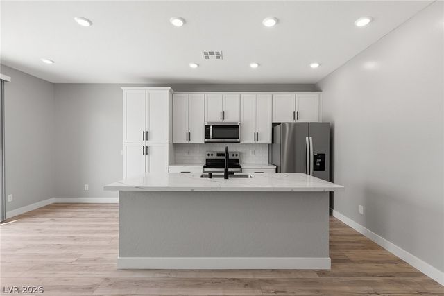 4456 Cave Lake Avenue, North Las Vegas, NV 89032