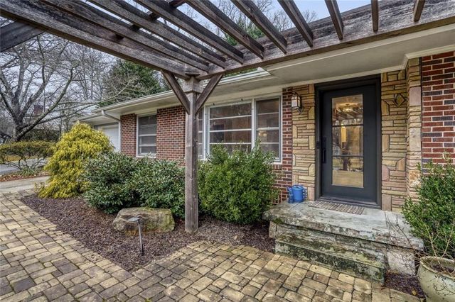 905 Milam Circle, Clarkston, GA 30021