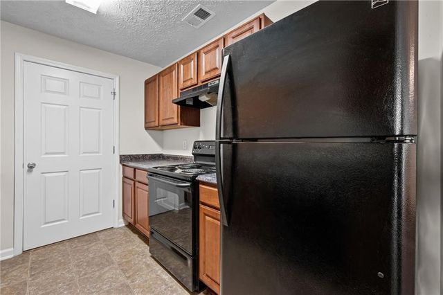 5304 Fairington Club Drive, Stonecrest, GA 30038